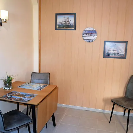 Deb 045 Mit Gartenterrasse In Altefähr