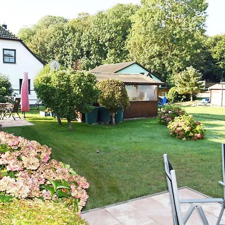 Deb 045 Mit Gartenterrasse In Altefähr