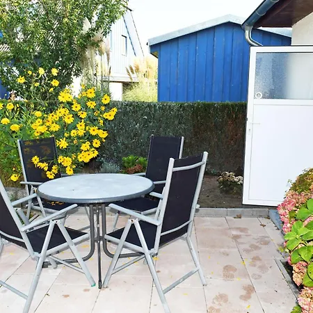 Deb 045 Mit Gartenterrasse In * Altefähr