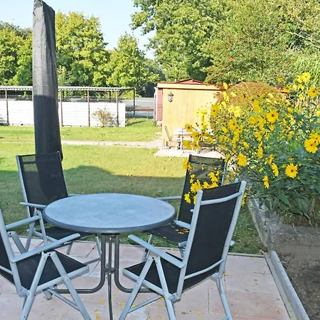 Deb 045 Mit Gartenterrasse In Kwatera prywatna *